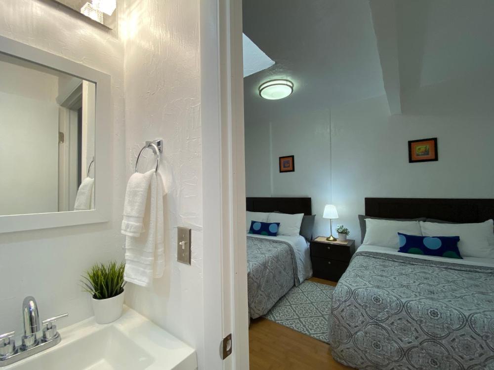 Miami Beach Rooms B&B